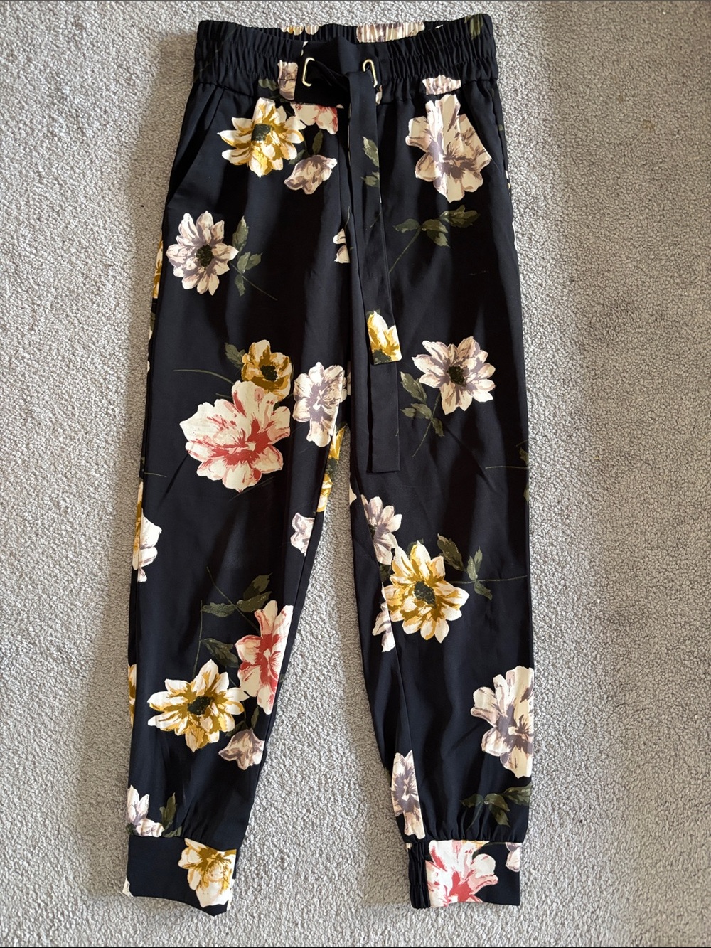 Dynamite Black Floral Drawstring Joggers